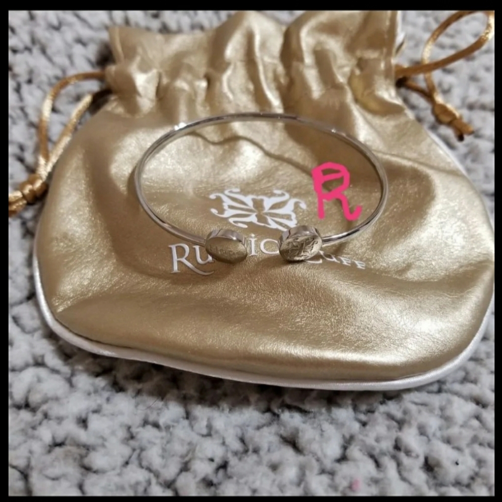 💖 2018 RUSTIC CUFF ELIZA HOPE BRACELET RARE 💖 - Picture 3 of 4